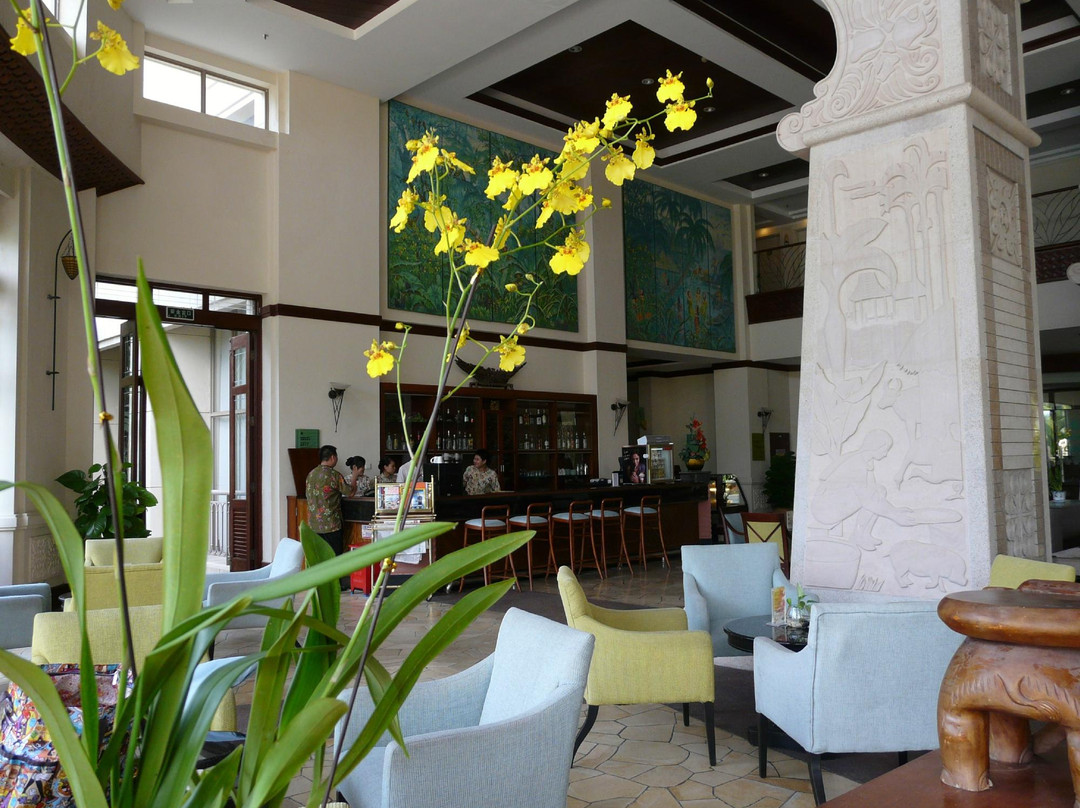 三亚湾假日度假酒店主图