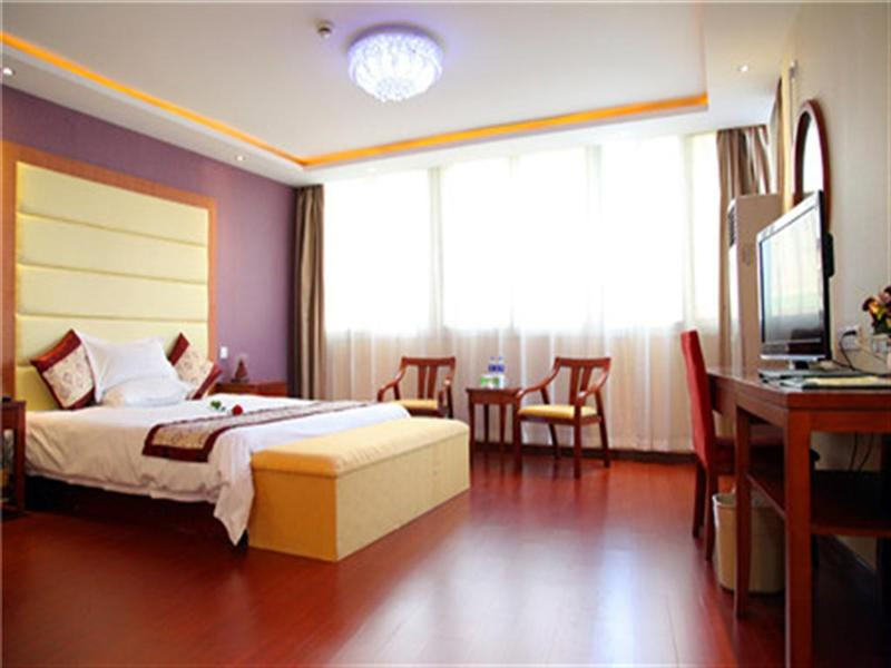 格林豪泰上海赤峰路地铁站商务酒店主图