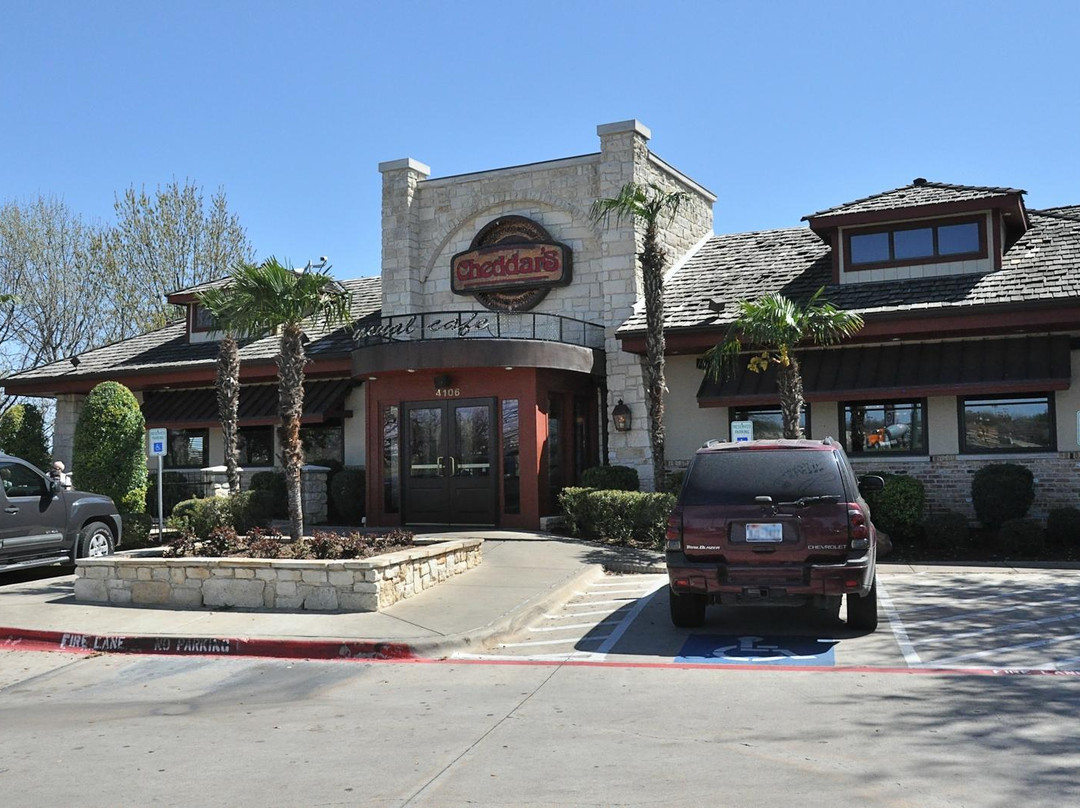 Cheddar's Scratch Kitchen