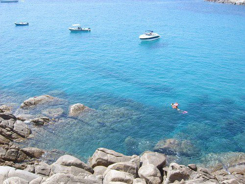 Spiaggia di Cala Cipolla-Chia必去景点