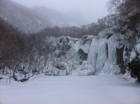 长白山瀑布-白山市必去景点