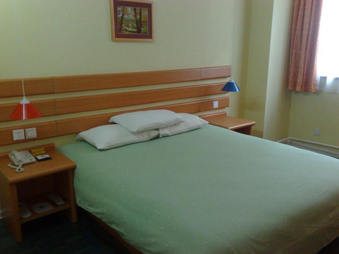 济南如家火车站店主图