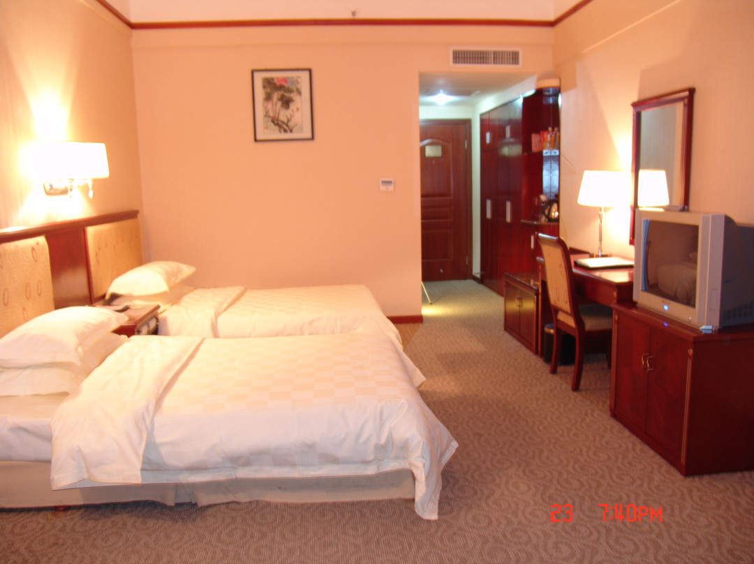 宏基大酒店主图