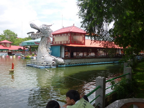 大坝森水上公园-胡志明市必去景点