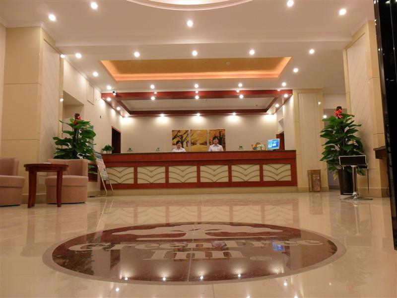 格林豪泰运城盐湖快捷酒店-客卧