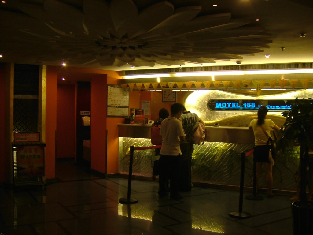 如家·Neo酒店(南京新街口地铁站明瓦廊美食街店)主图