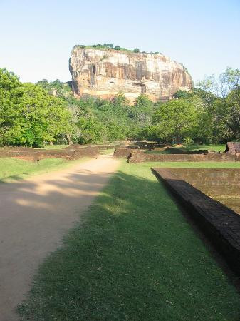 Sigiriya The Ancient Rock Fortress景点图片