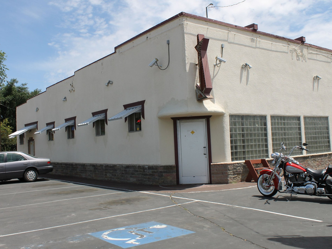 Westwood Lassen County餐馆和美食-T & A Cocktail Lounge