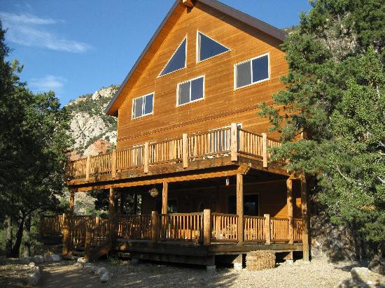 XbarH Lodge