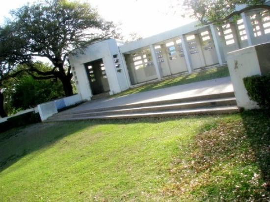 John F. Kennedy Memorial Plaza-达拉斯必去景点