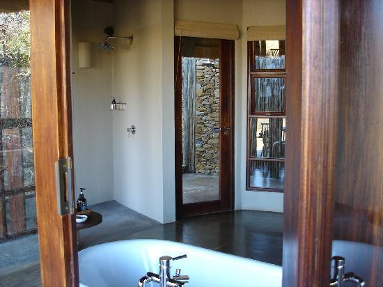 Nambiti Big 5 Private Game Reserve-Ladysmith必去景点