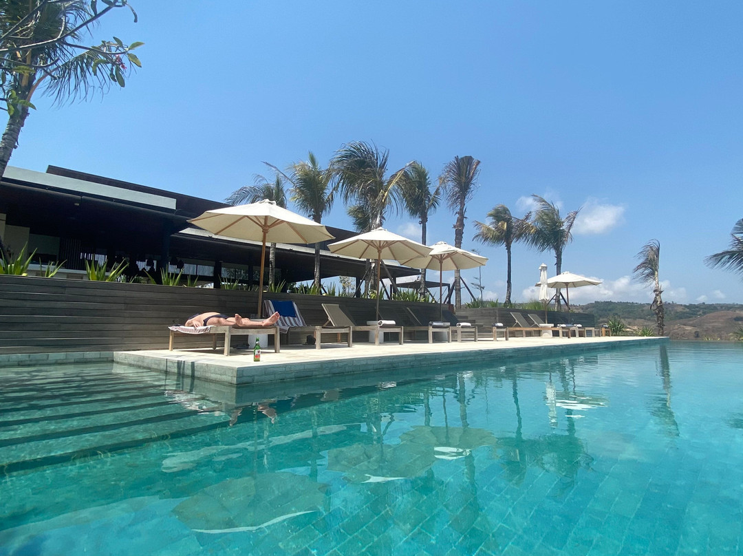 Somewhere Lombok主图