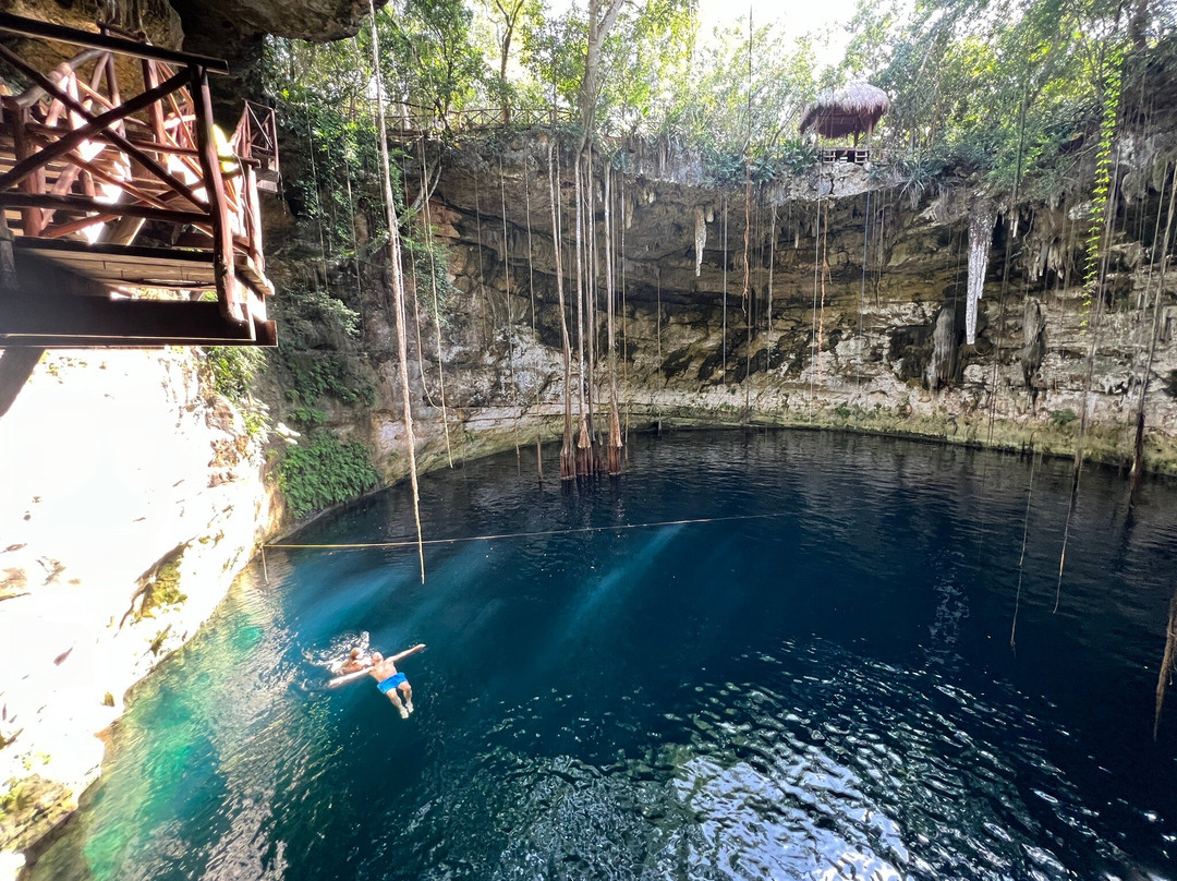 Cenote Secreto Maya景点图片