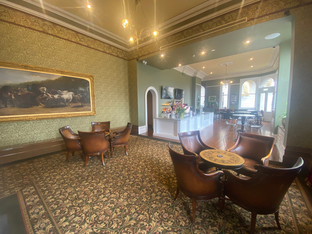 Craig's Royal Hotel主图