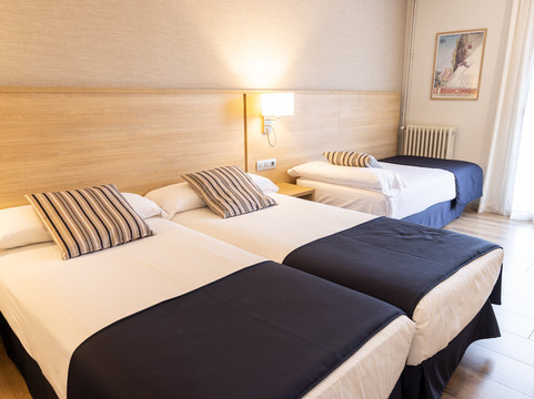 终点站酒店主图