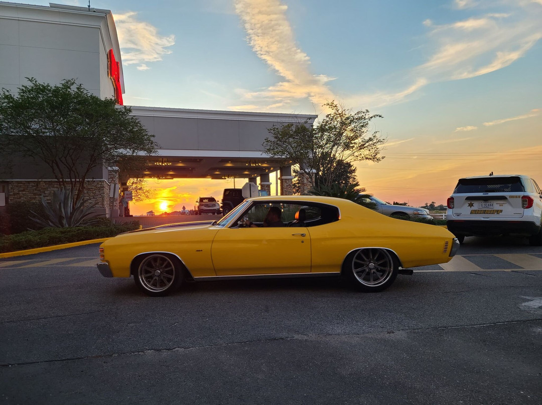 银拖鞋娱乐场酒店 - 仅限成人主图