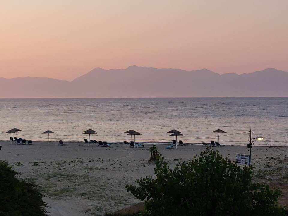 Astrakeri Beach-Astrakeri必去景点