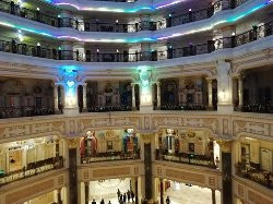 口岸套娃主题酒店