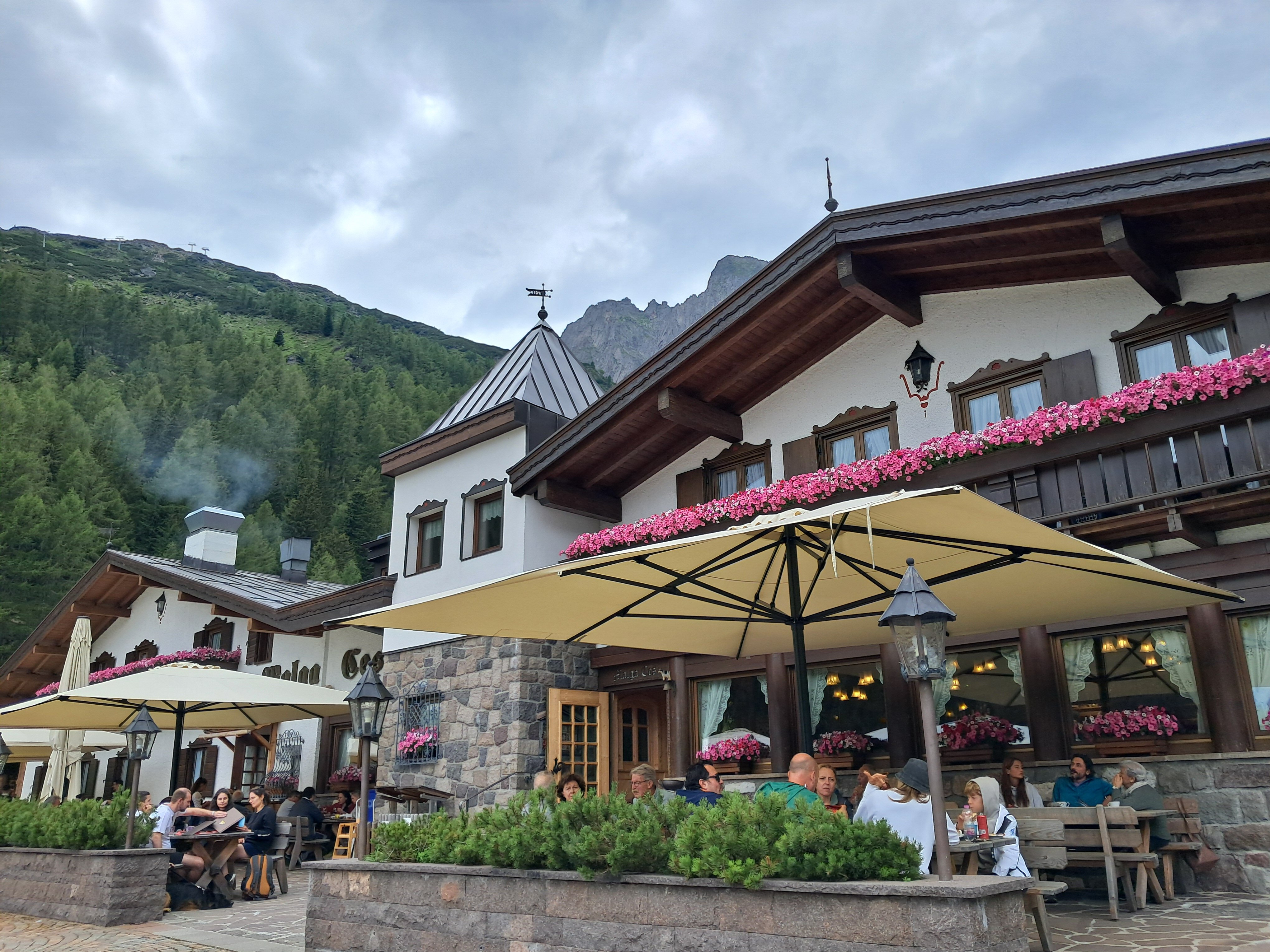 Malga Ces Hotel Restaurant-浴室