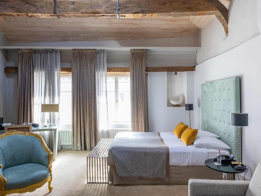 军事广场酒店主图