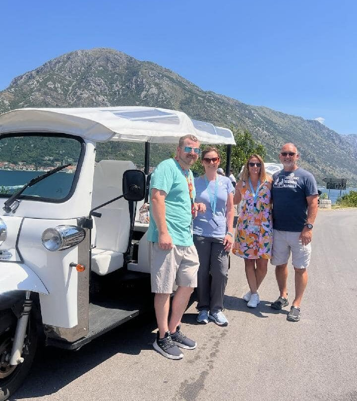 Tuk Tuk Montenegro景点图片