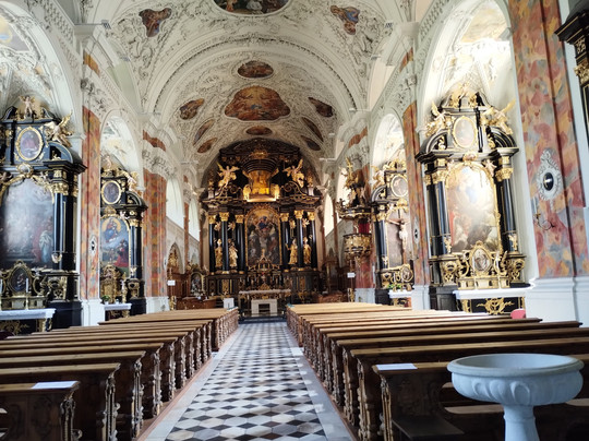 Stift Wilten-茵斯布鲁克必去景点