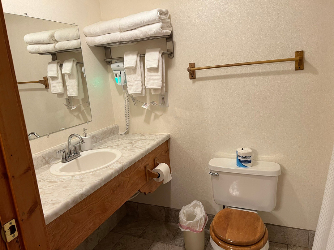 Skyline Guest Ranch and Guide Service主图