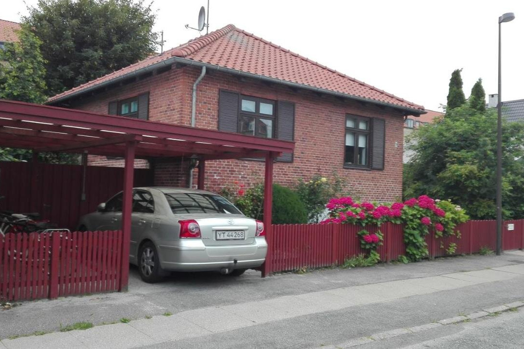 Royalty Hostel主图