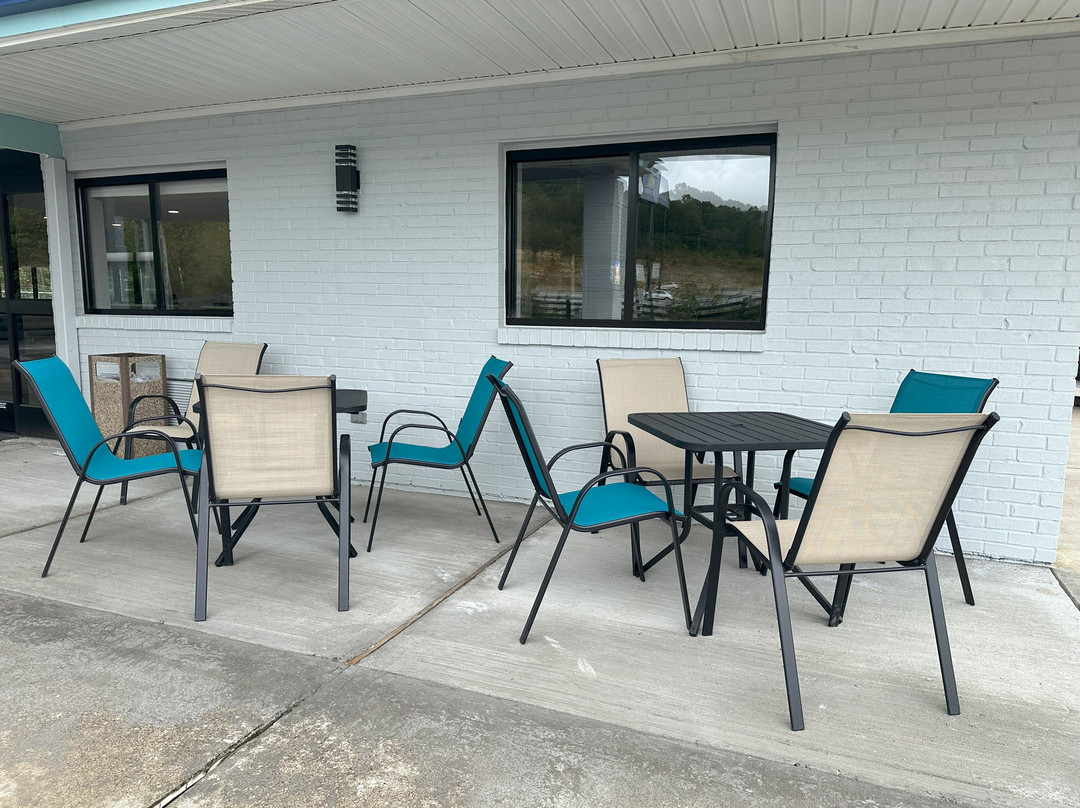 Days Inn by Wyndham Renfro Valley Mount Vernon主图