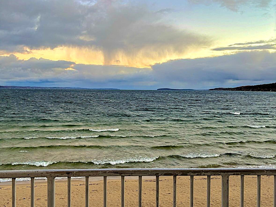 海岸度假酒店主图