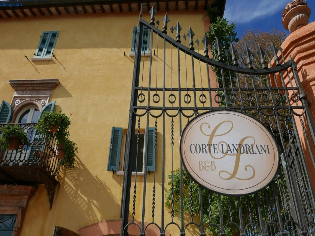 Corte Landriani