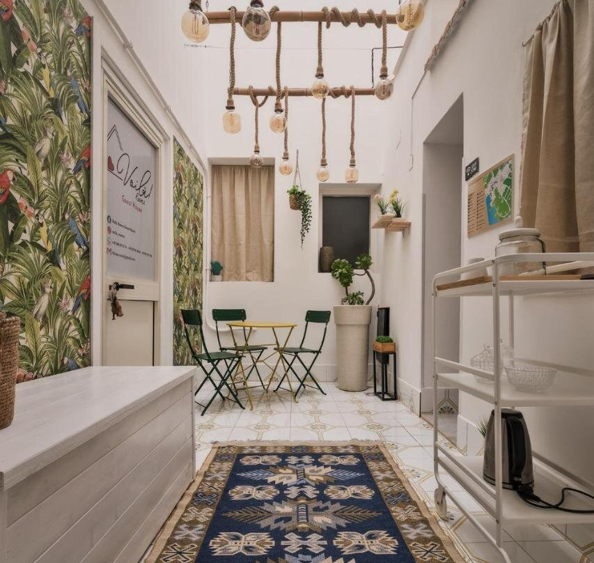 Voilà Rooms Guest House