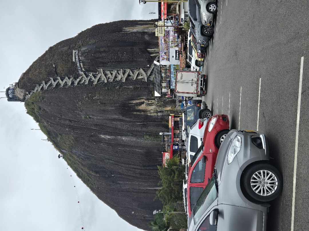 El Penon de Guatape景点图片