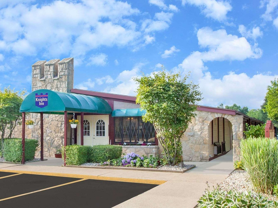 巴特尔克里克骑士旅馆