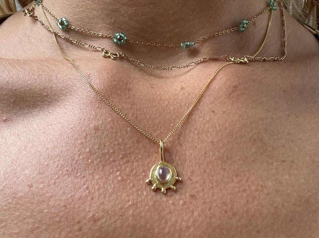 Forbes Gems & Jewellers-加勒必去景点