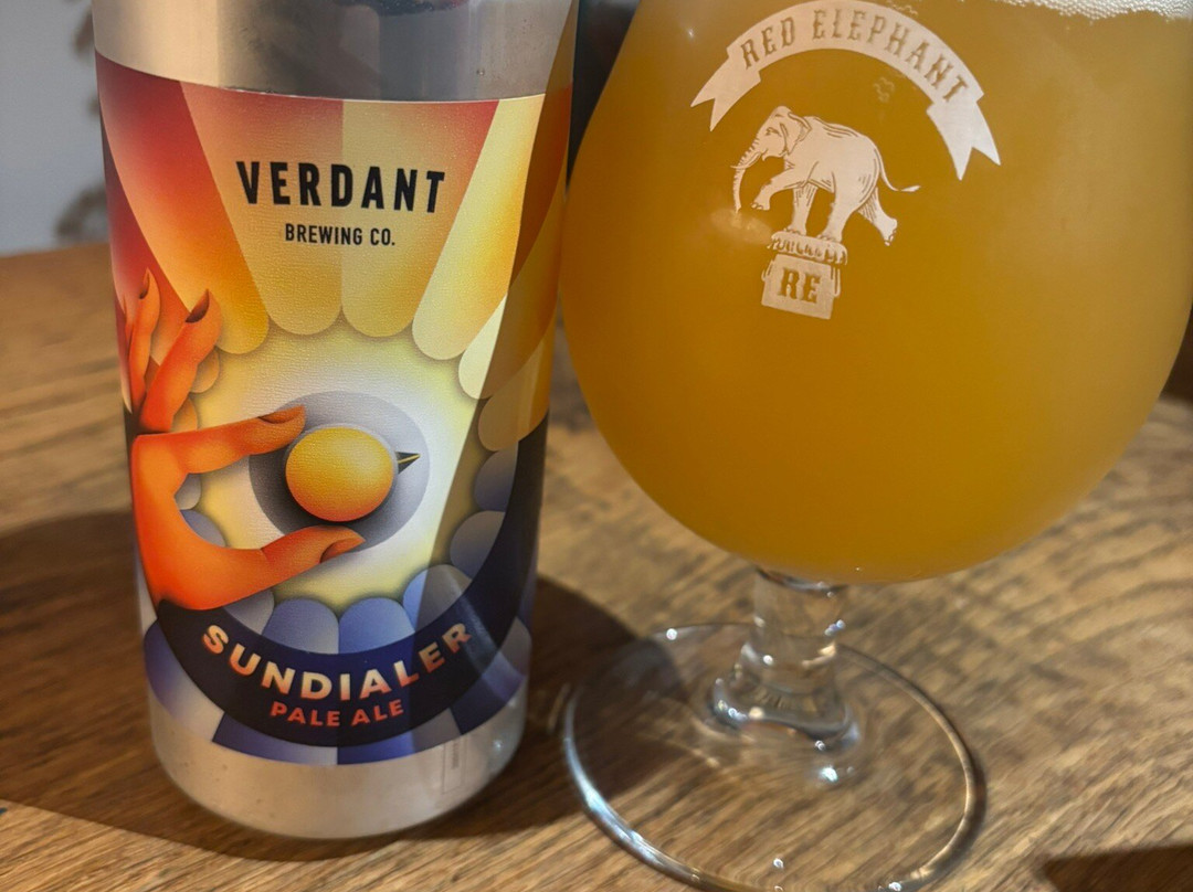 Red Elephant Beer Cellar景点图片