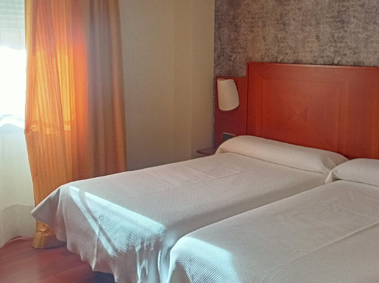 Hotel Torreluz Centro主图