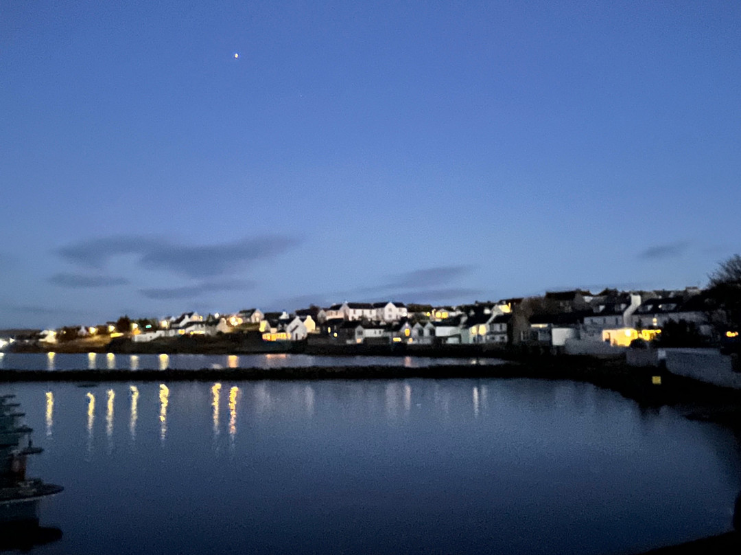 Lochside Hotel主图