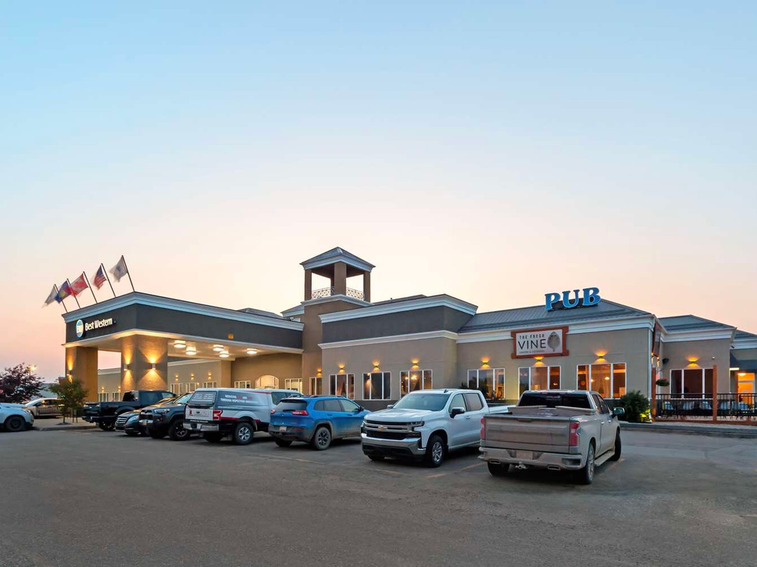 埃德森酒店住宿-Best Western High Road Inn