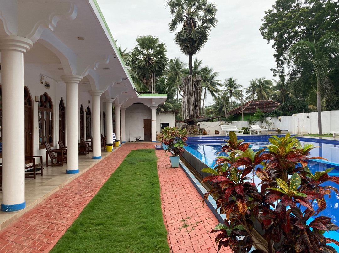 MRD Beach Hotel主图