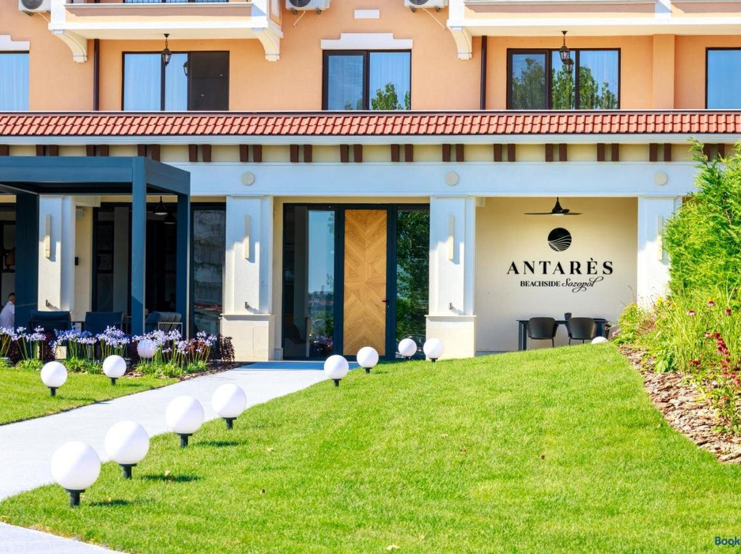 Antares BeachSide Sozopol