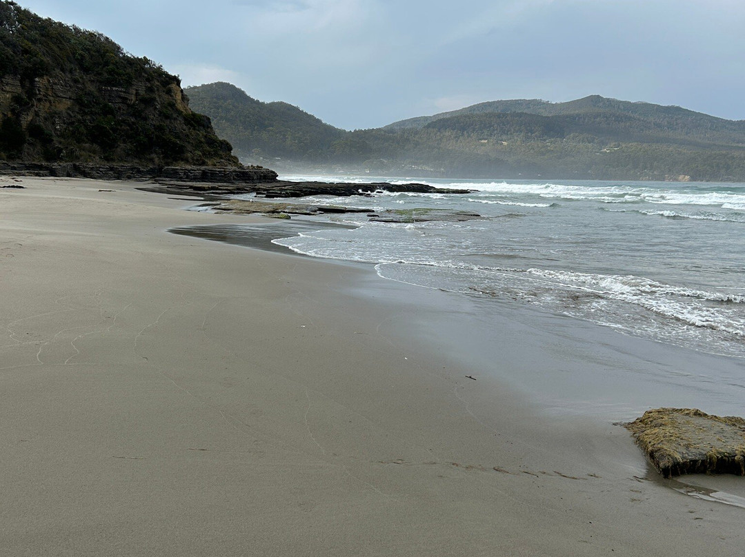 Pirates Bay Beach-伊格尔霍克内克必去景点