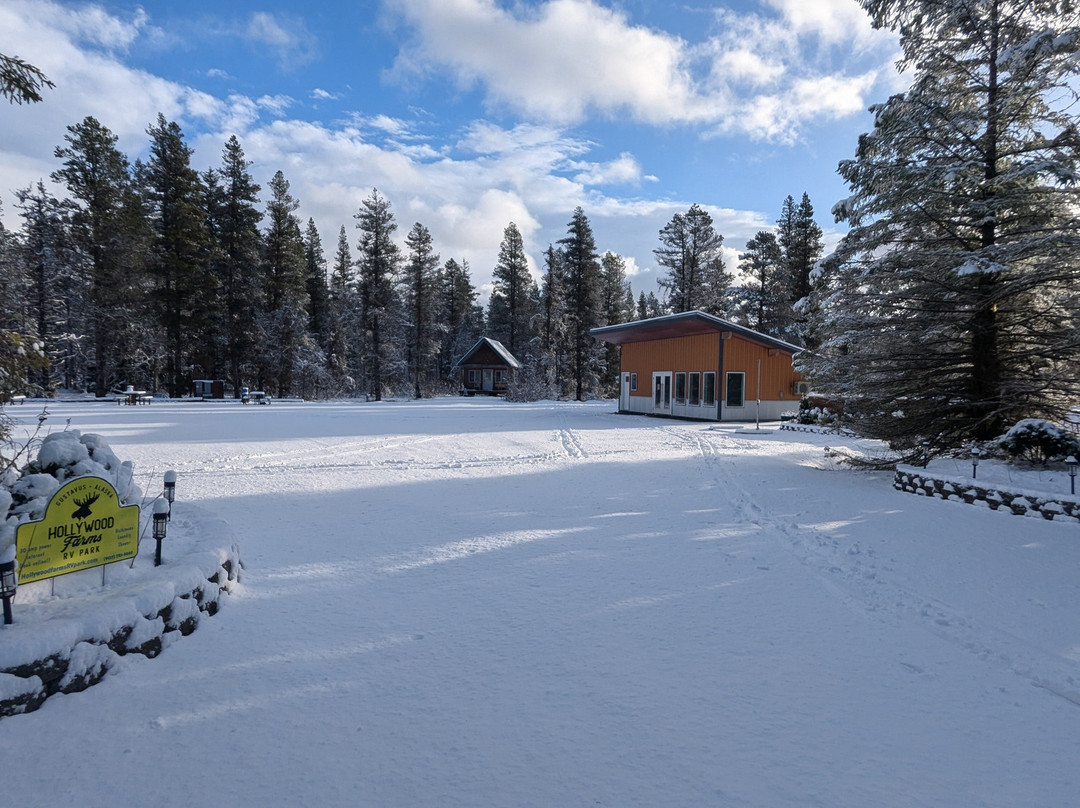 Hollywood Farms RV Park