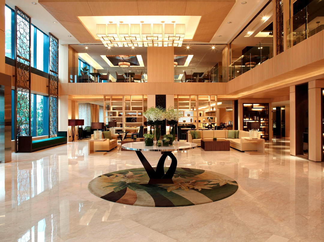 浦西万怡酒店主图