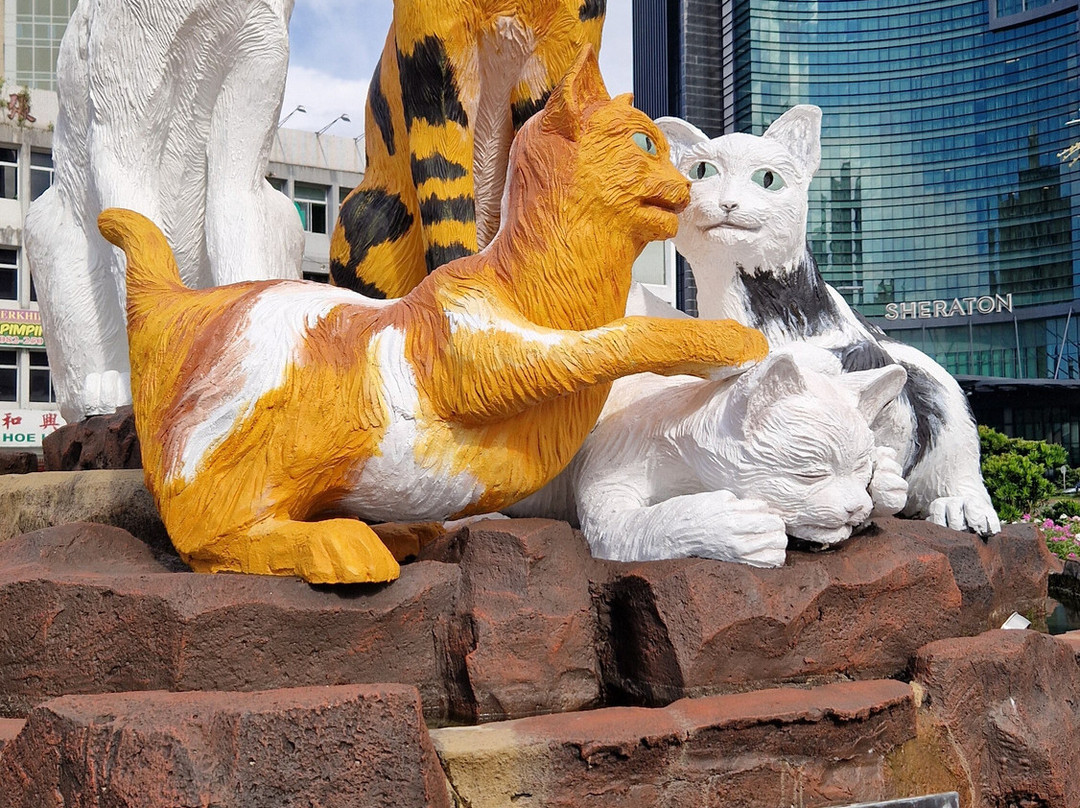 Cat Monument-古晋必去景点