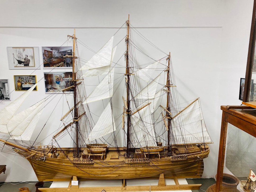Bountalas Shipbuilding Workshop景点图片