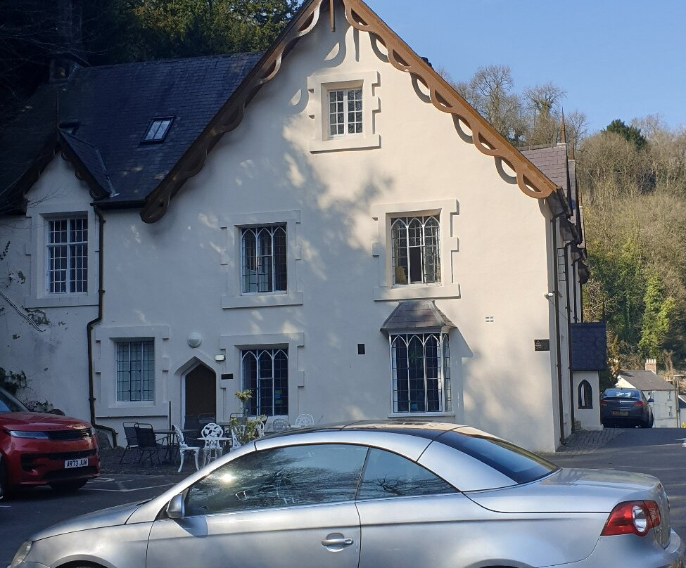 High Tor Hotel主图