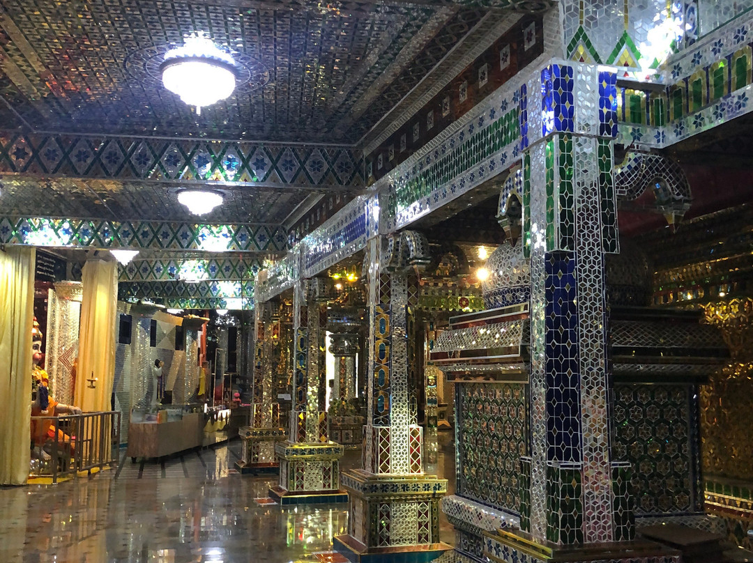 Arulmigu Sri Rajakaliamman Glass Temple-新山必去景点