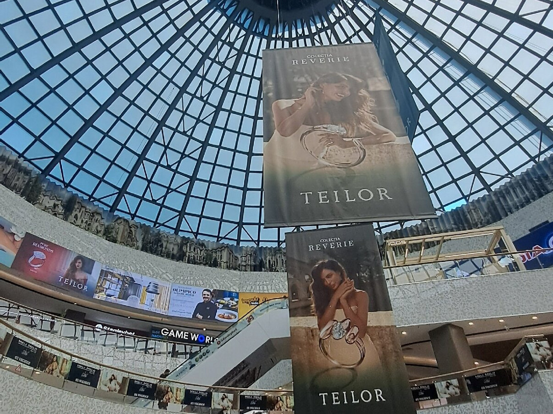 Mega Mall景点图片