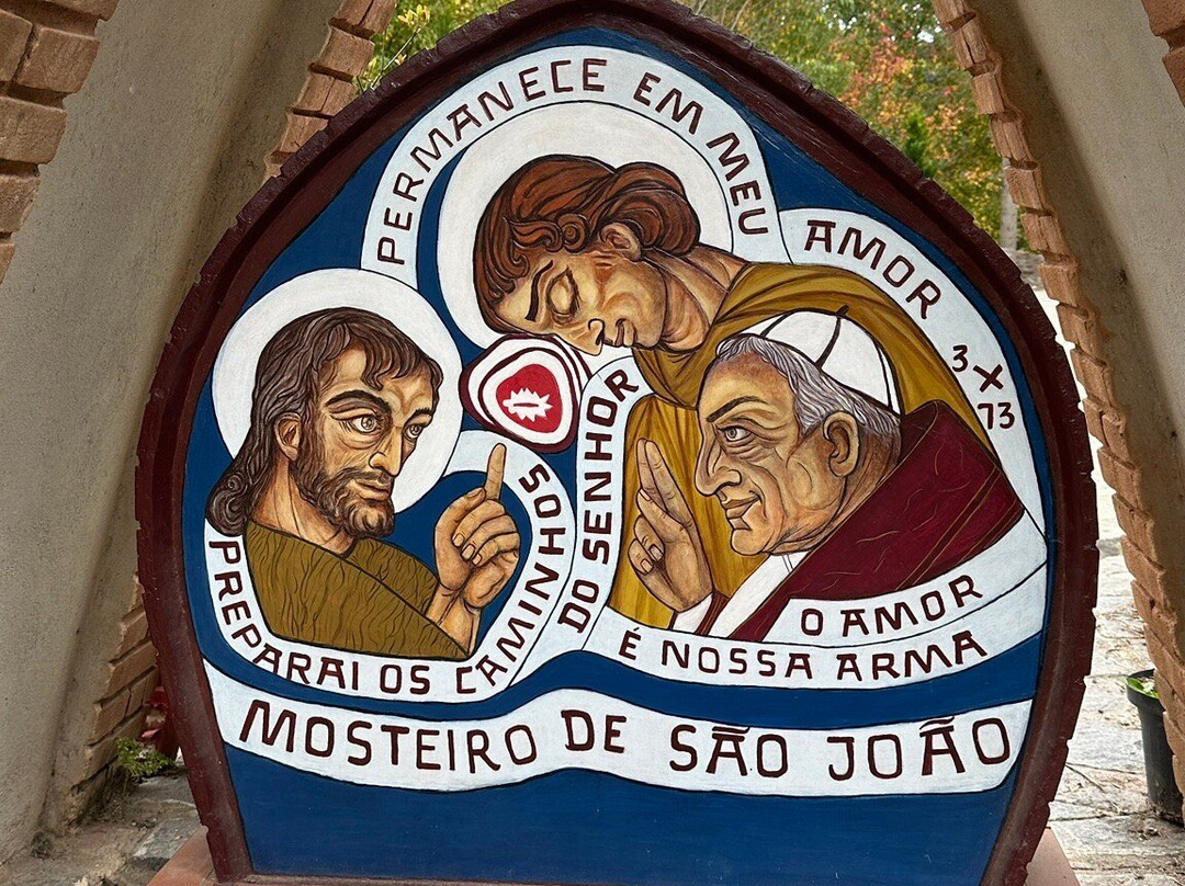 Mosteiro de São João-坎普斯－杜若尔当必去景点